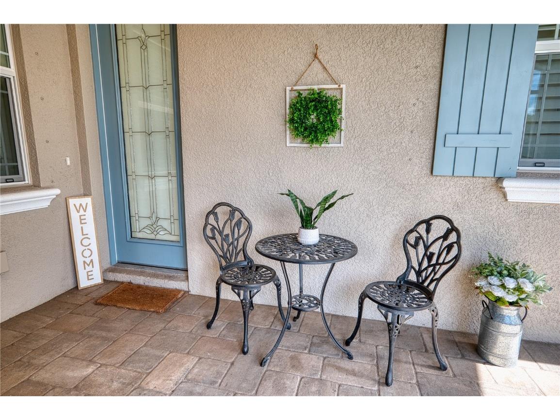 2945 Trustee Avenue Sarasota FL 34243 A4651551 image3