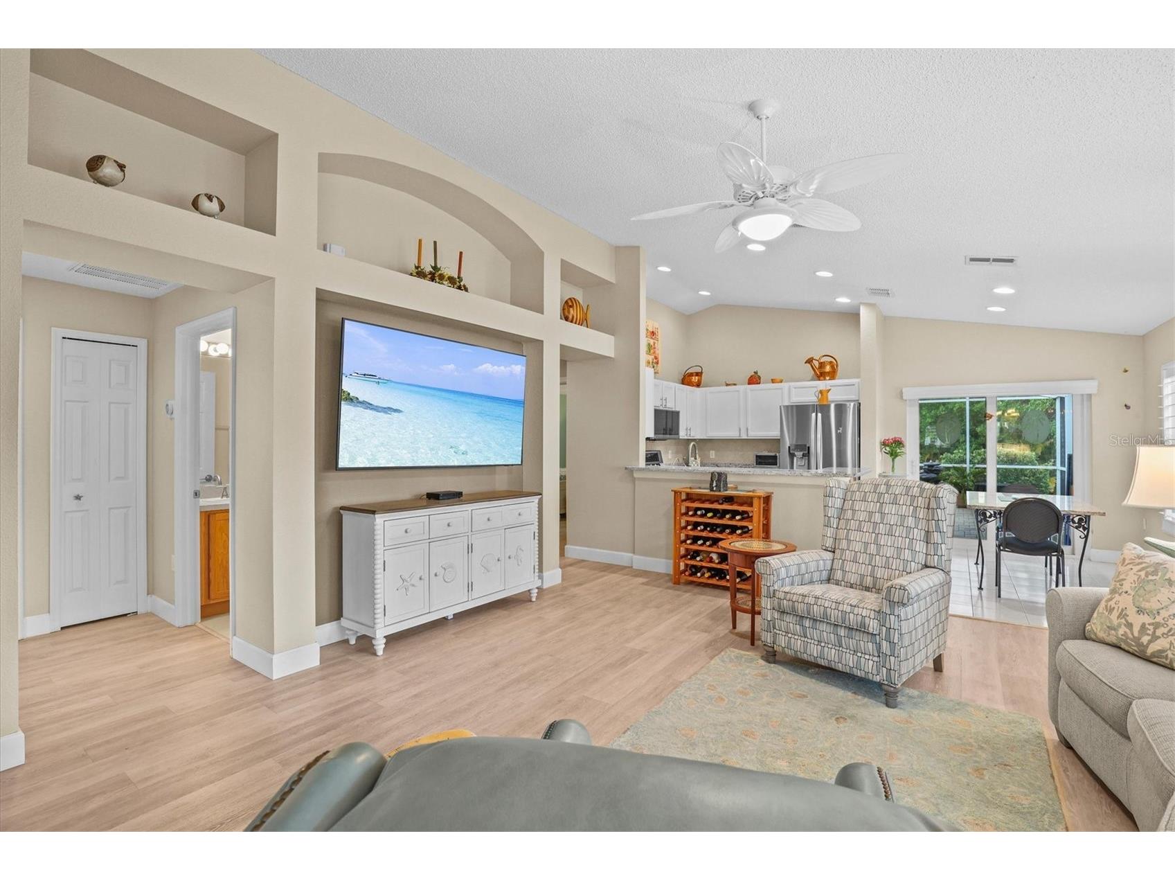2945 Wood Pointe Drive Holiday FL 34691 TB8494010 image4