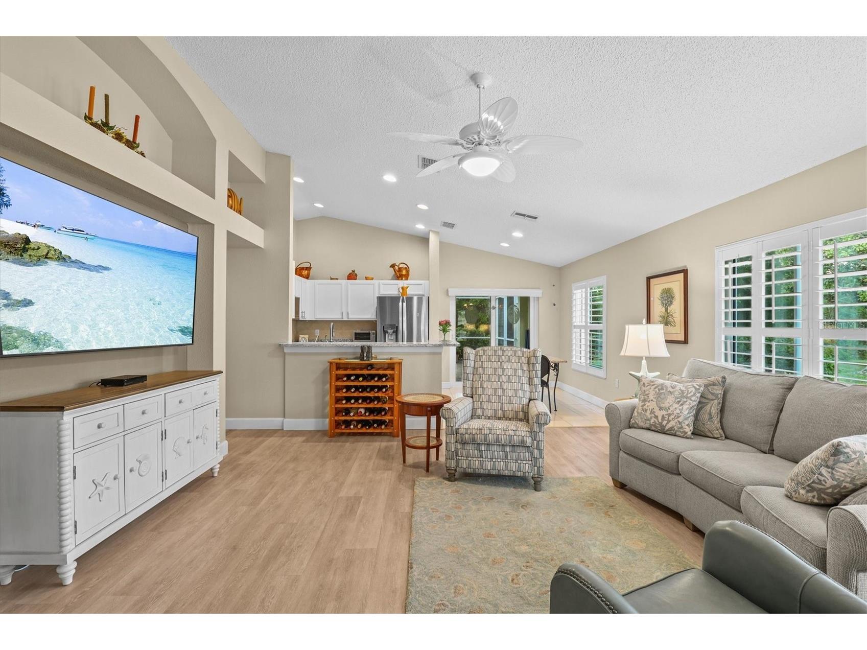 2945 Wood Pointe Drive Holiday FL 34691 TB8494010 image5