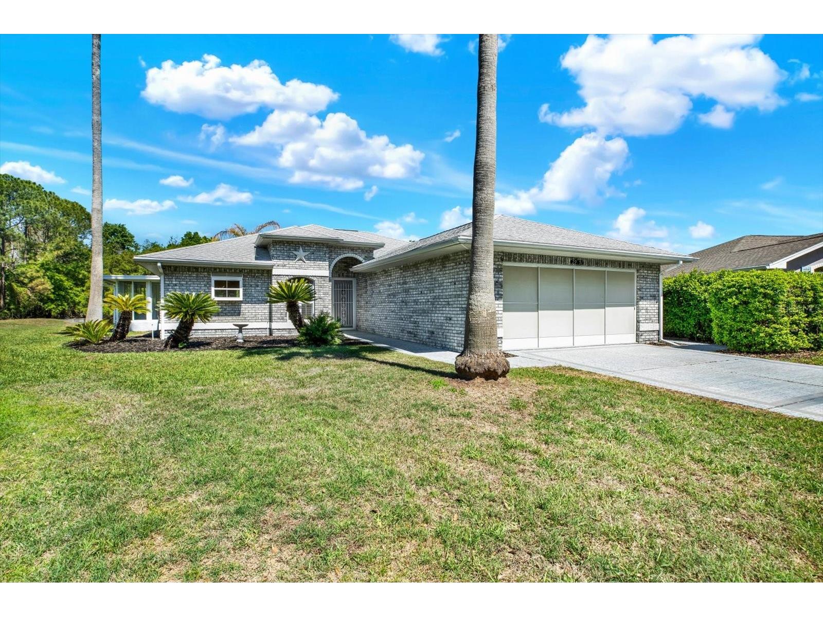 29451 Schinnecock Hills Lane San Antonio FL 33576 TB8489925 image1