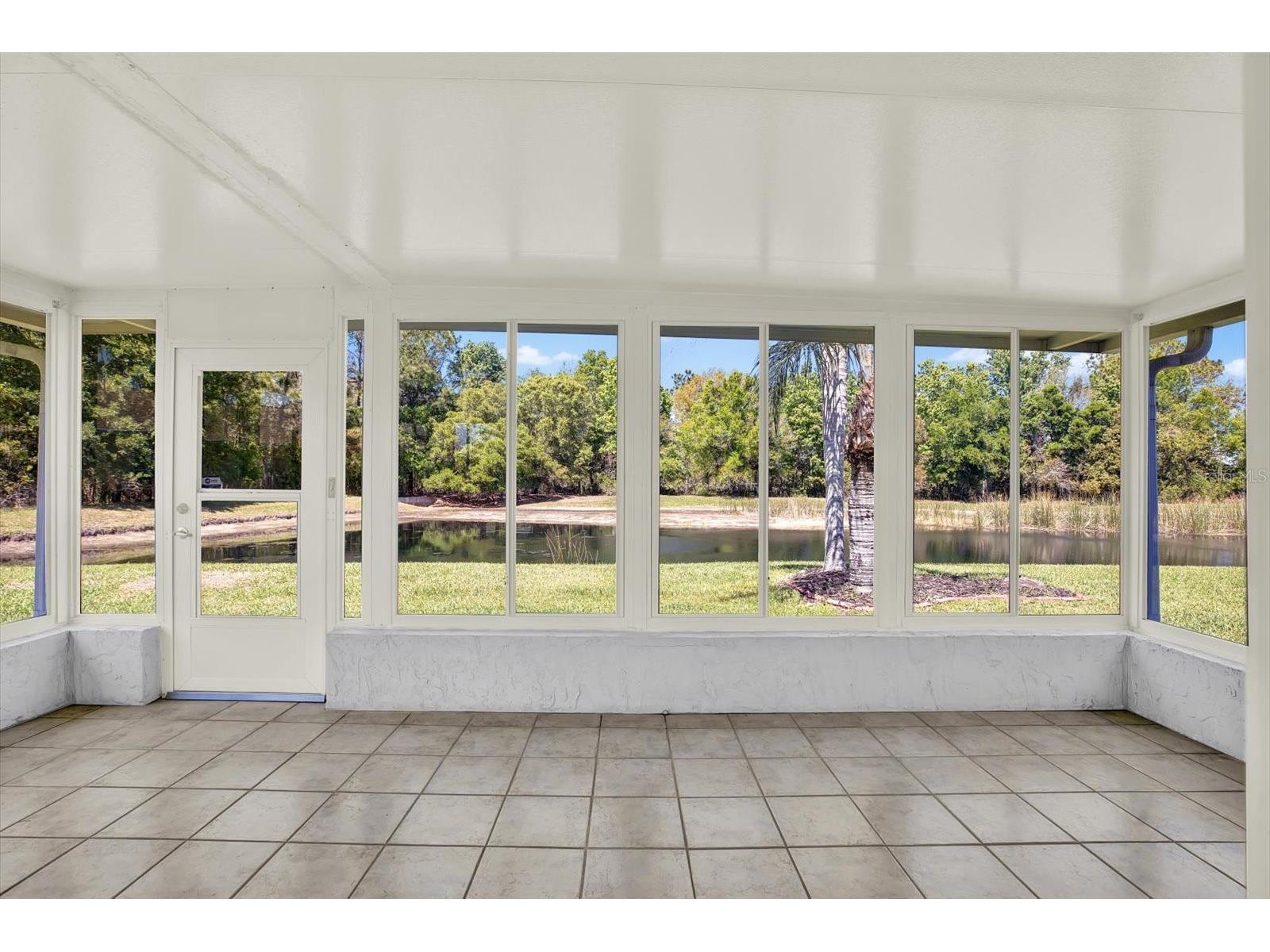 29451 Schinnecock Hills Lane San Antonio FL 33576 TB8489925 image36