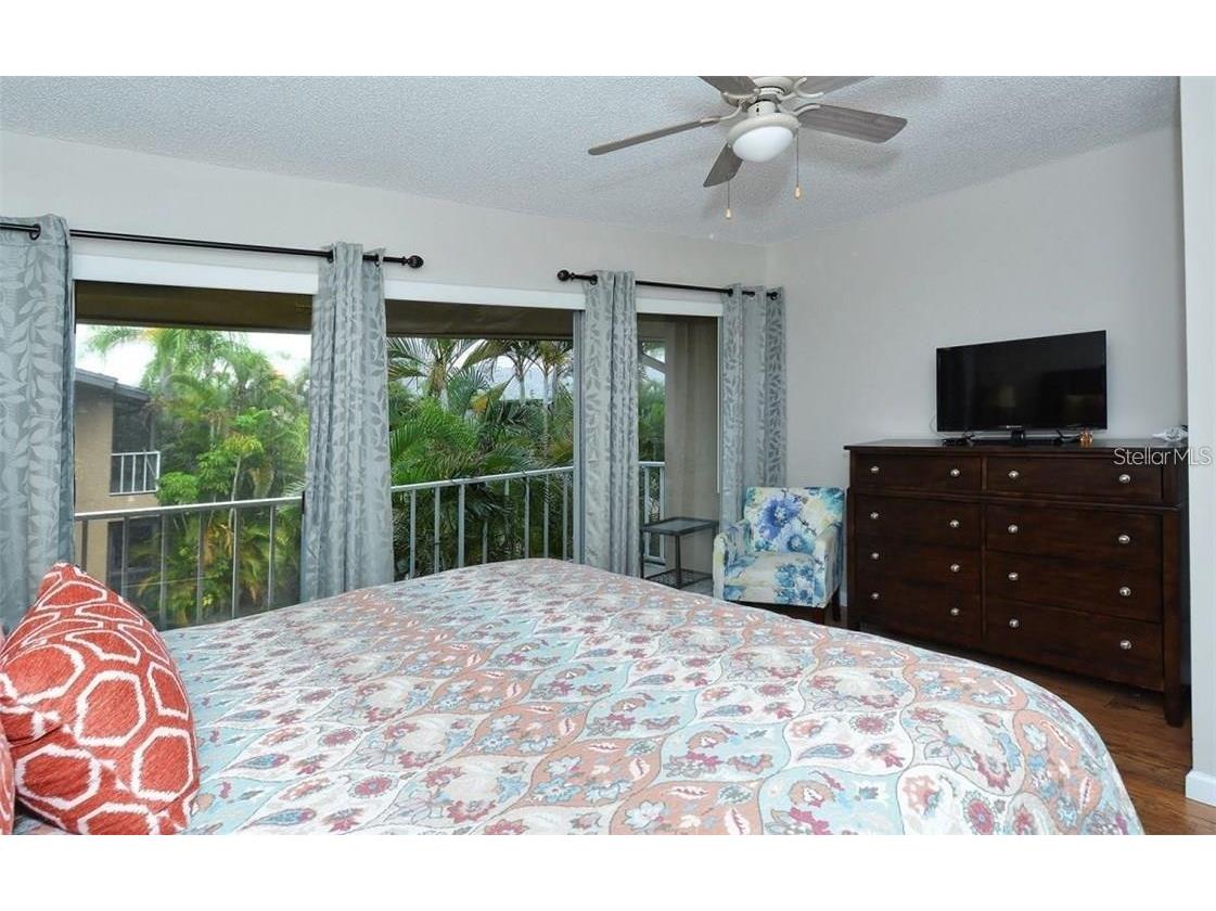 2946 Clark Road #2946 Sarasota FL 34231 A4689366 image15