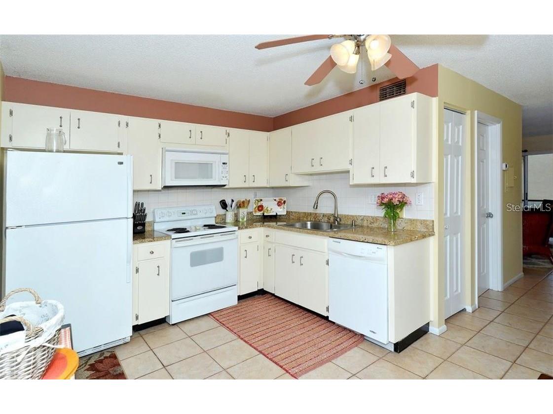 2946 Clark Road #2946 Sarasota FL 34231 A4689366 image4