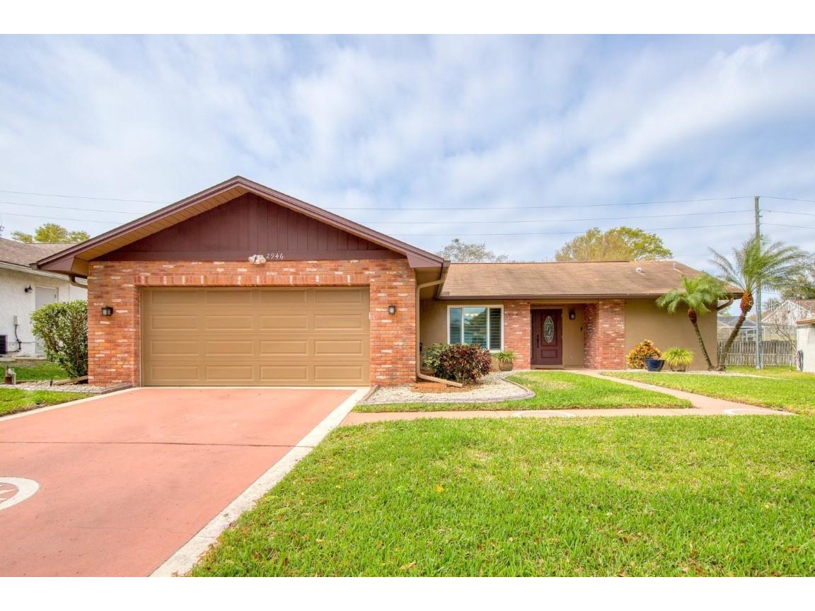 2946 Macalpin Drive W Palm Harbor FL 34684 - LAKE TARPON U8192720 image1