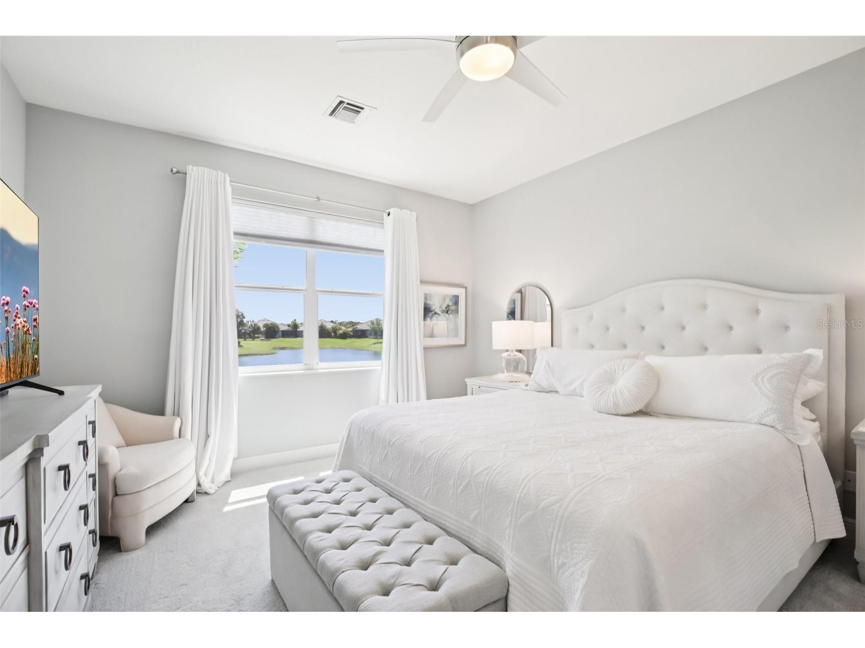 2946 Trustee Avenue Sarasota FL 34243 A4685262 image18