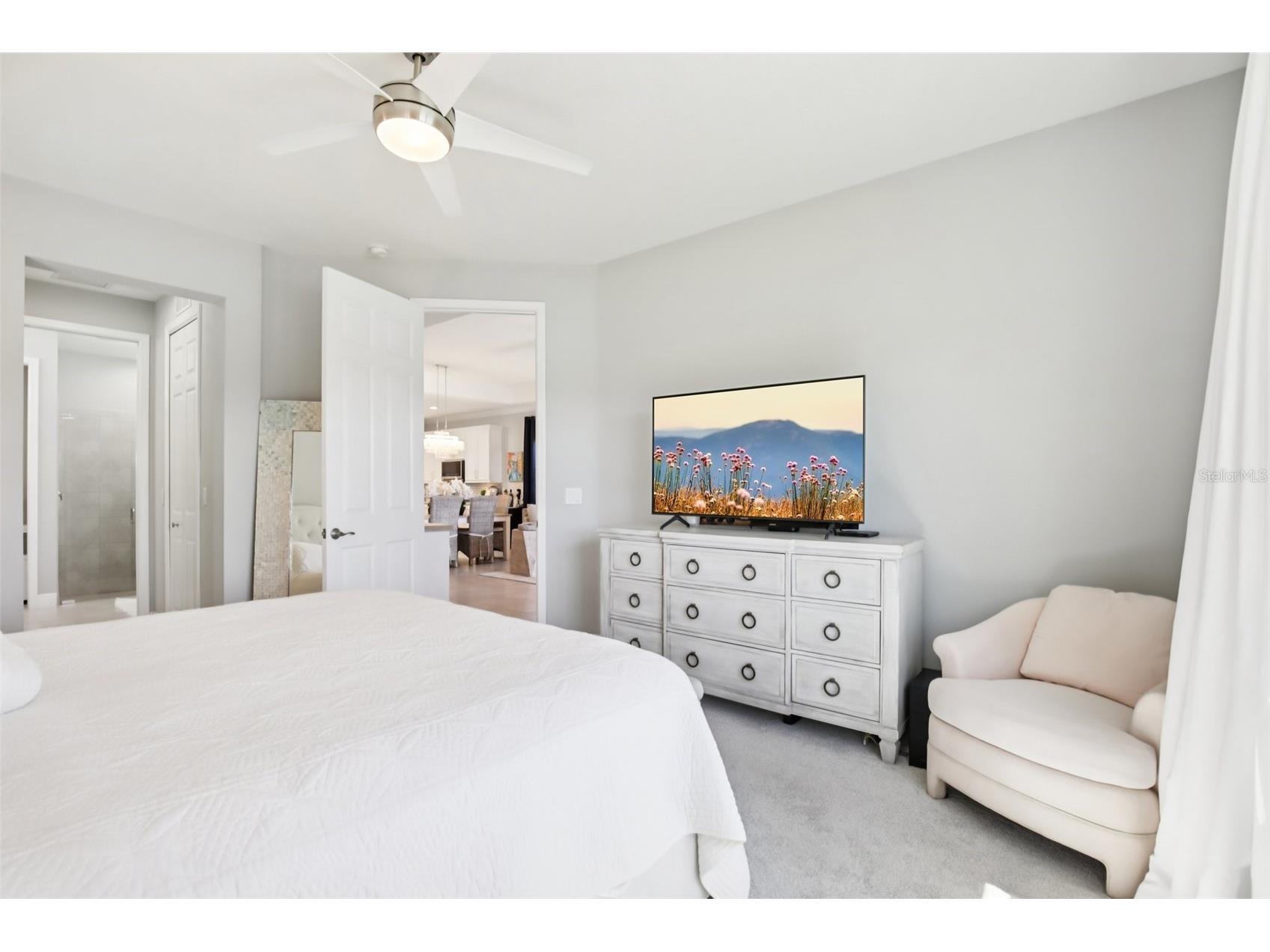 2946 Trustee Avenue Sarasota FL 34243 A4685262 image19
