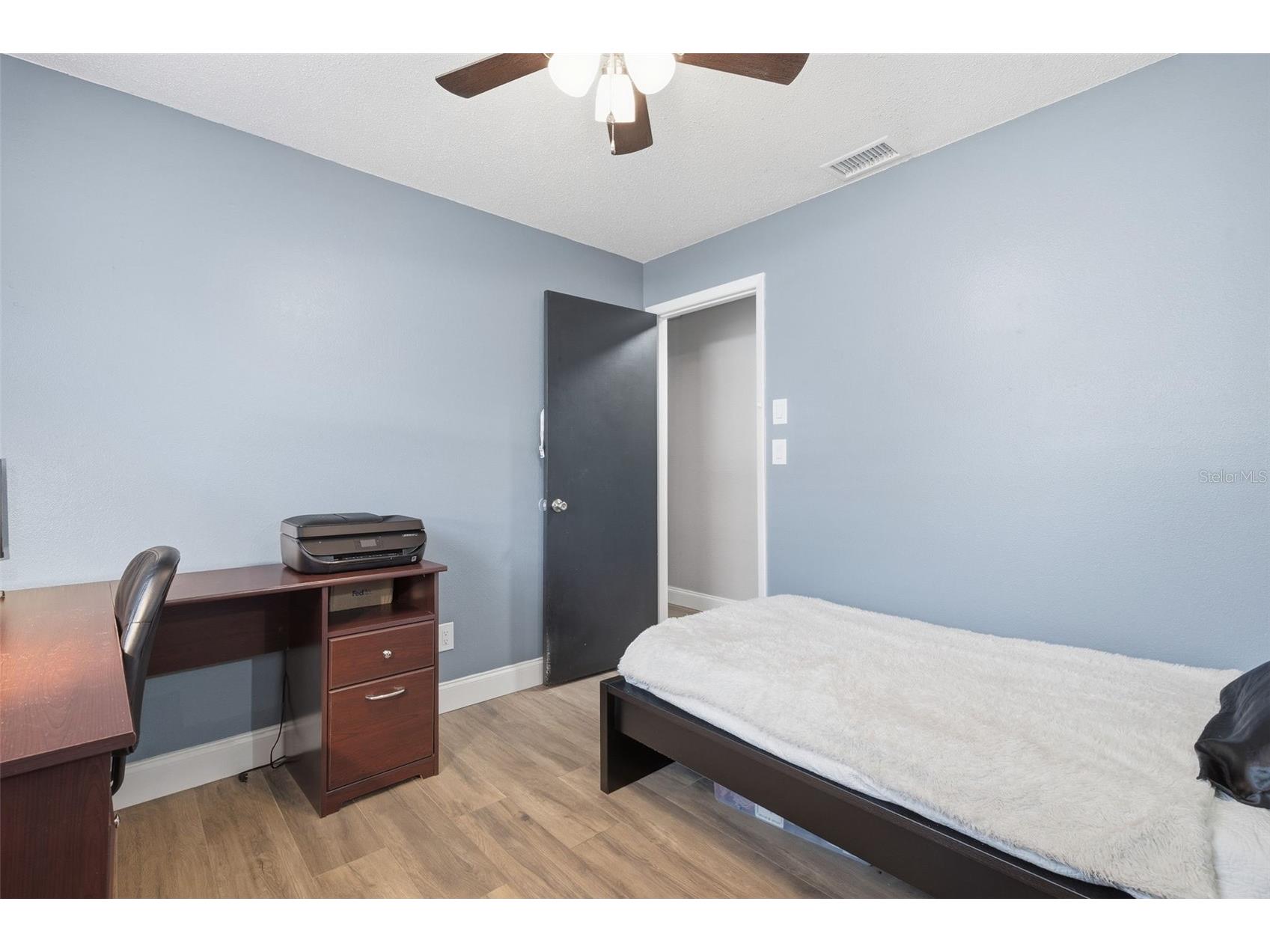 2947 25th Avenue N Saint Petersburg FL 33713 TB8521776 image25