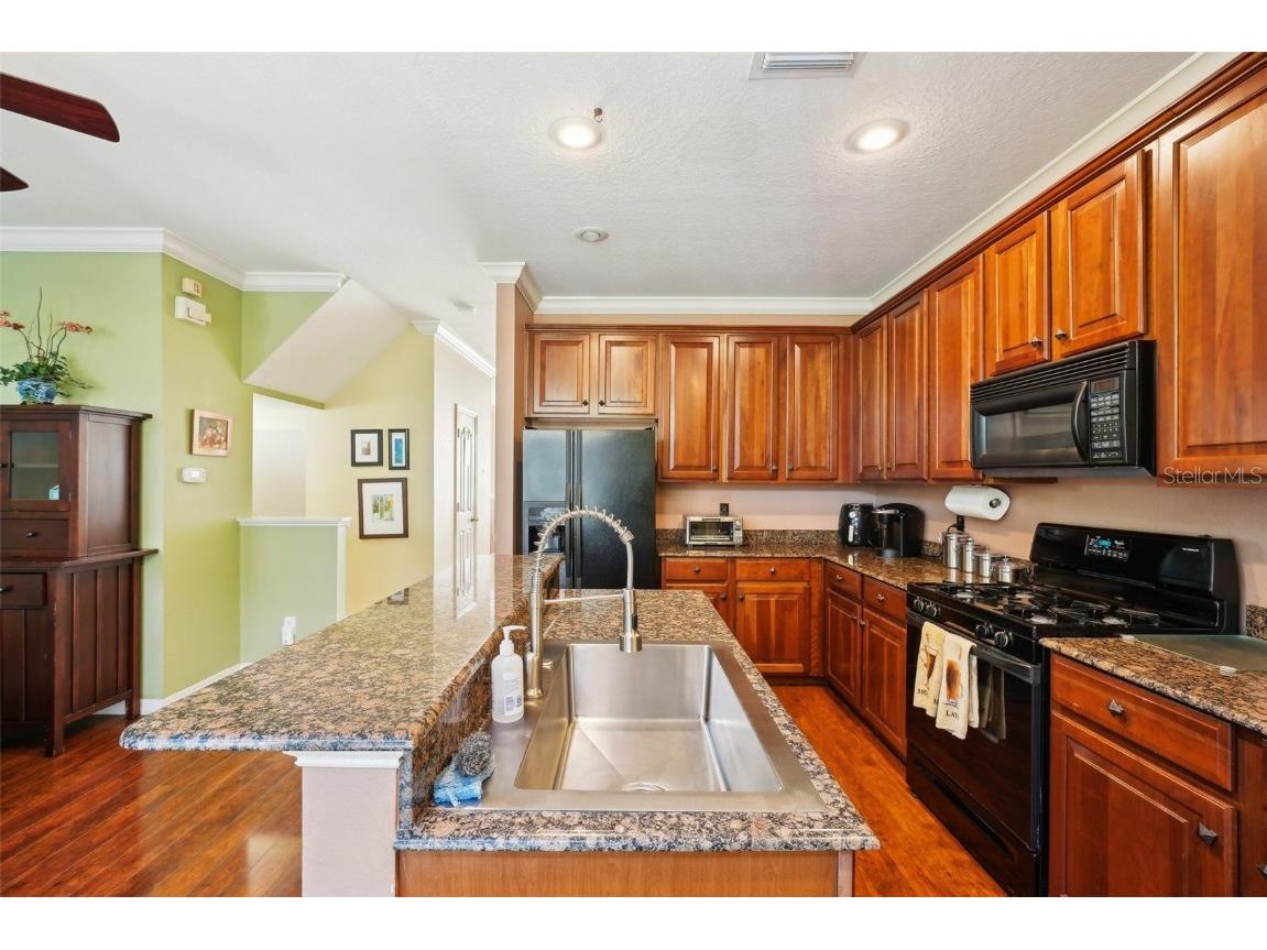 2947 Bayshore Pointe Drive Tampa FL 33611 TB8425438 image18