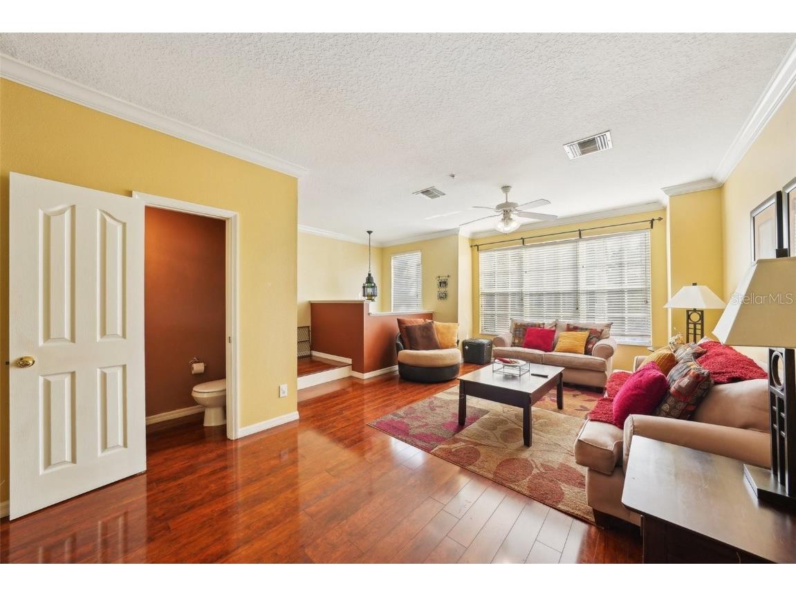 2947 Bayshore Pointe Drive Tampa FL 33611 TB8425438 image9