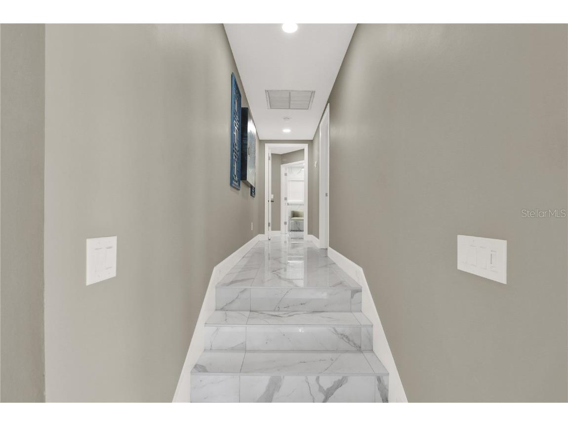 2947 Cedar Trace Tarpon Springs FL 34688 TB8376473 image19