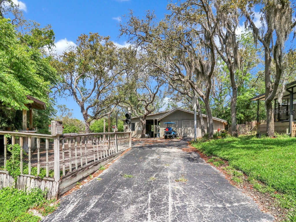 2947 Cedar Trace Tarpon Springs FL 34688 TB8376473 image60