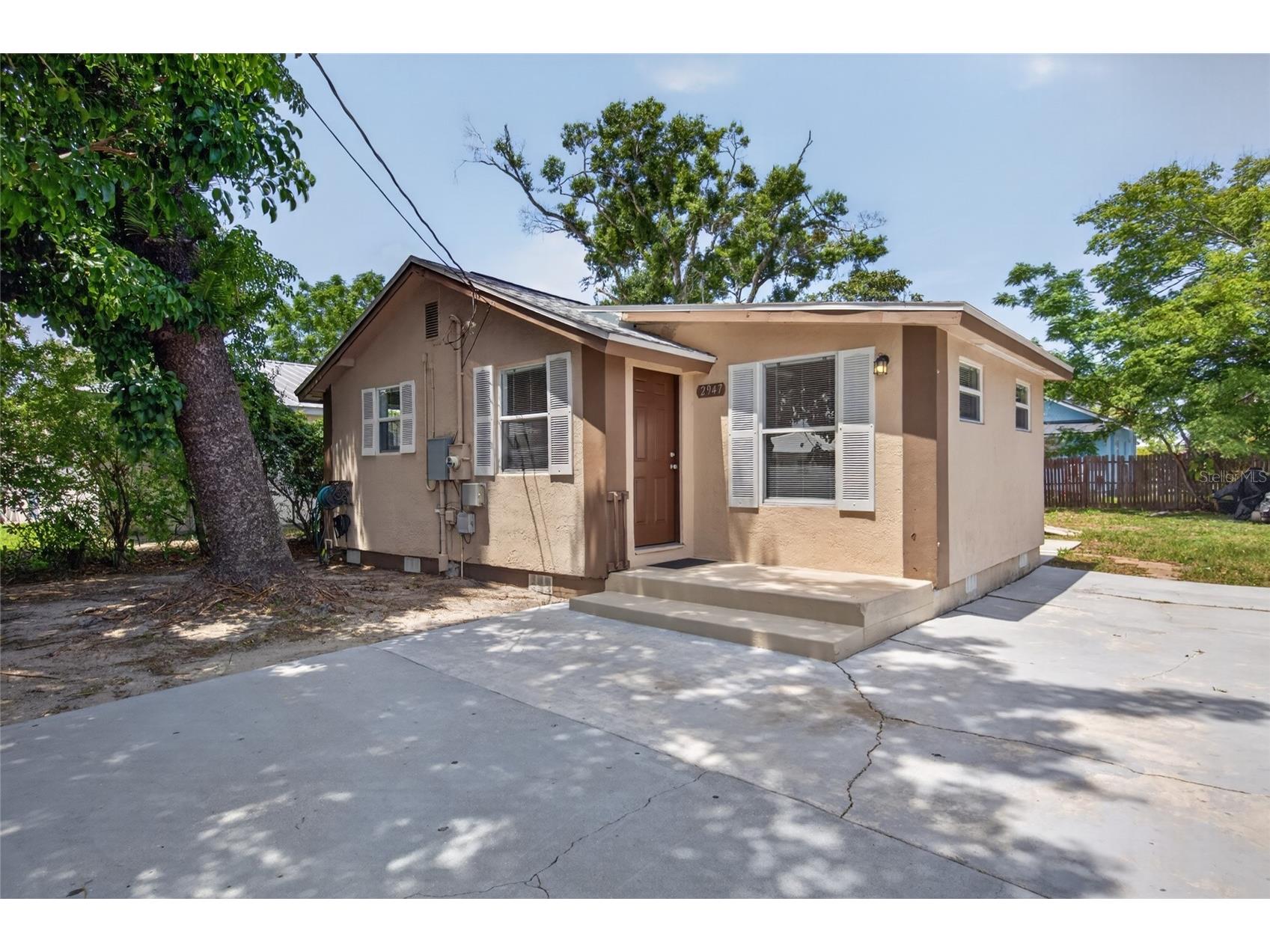 2947 Gillespie Avenue Sarasota FL 34234 TB8520023 image1