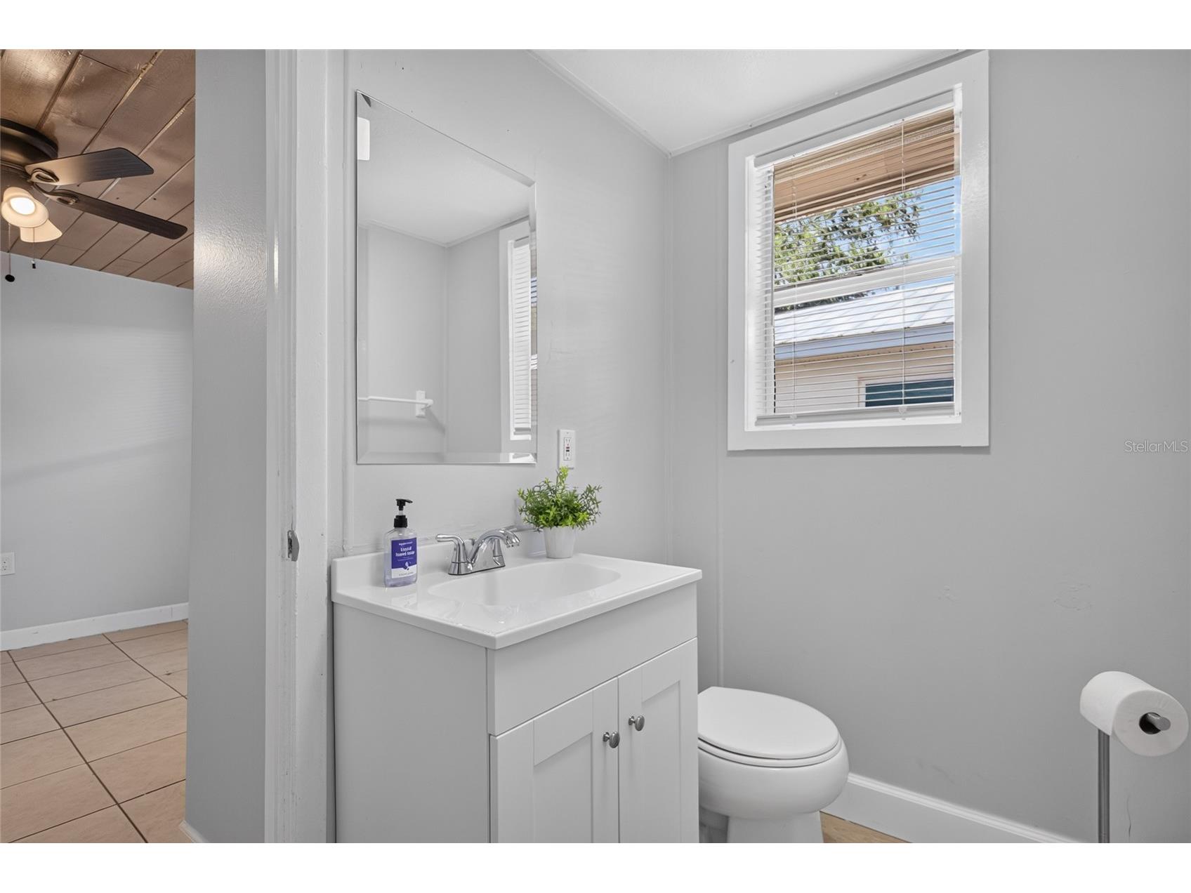 2947 Gillespie Avenue Sarasota FL 34234 TB8520023 image10