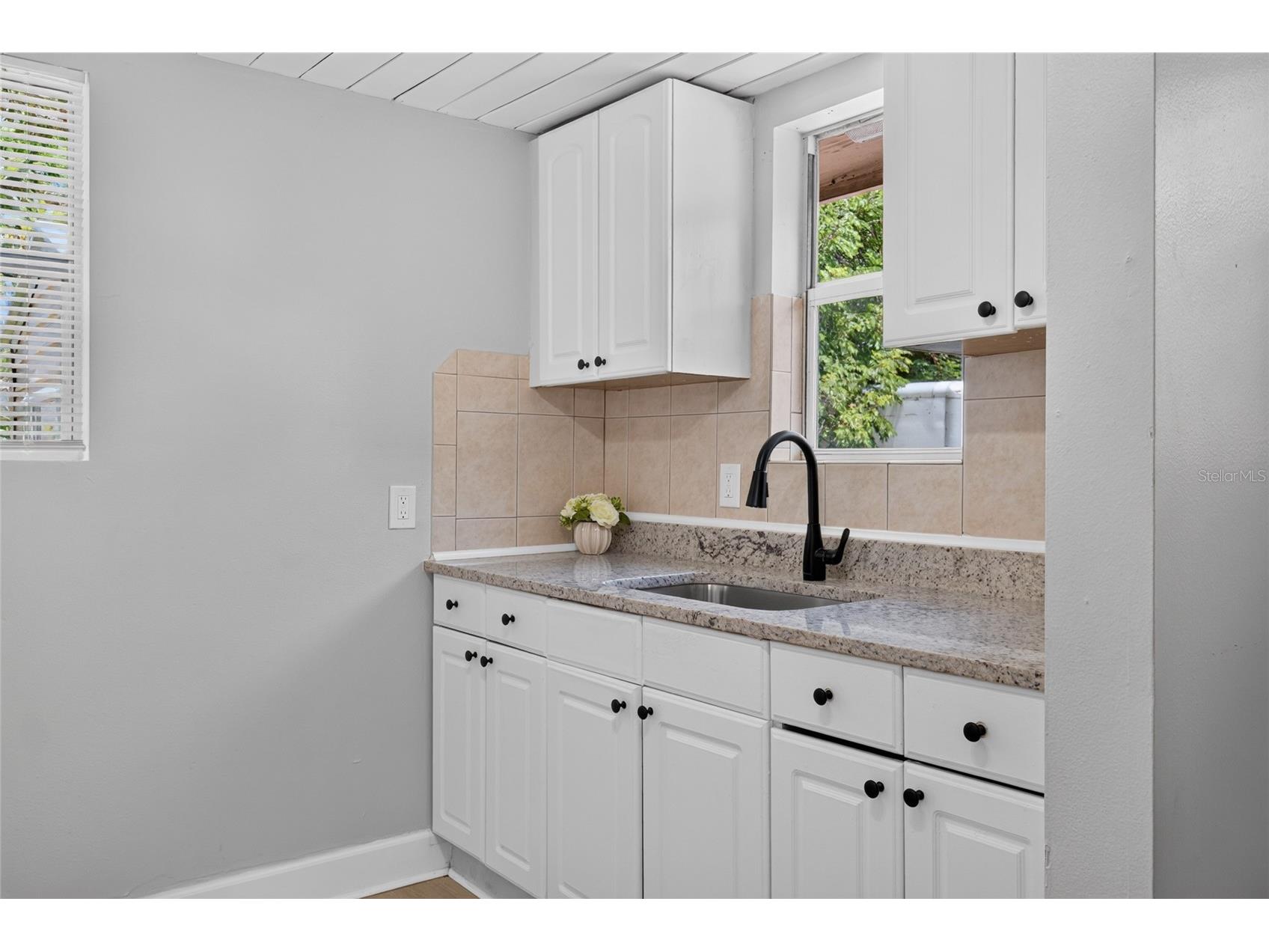 2947 Gillespie Avenue Sarasota FL 34234 TB8520023 image4