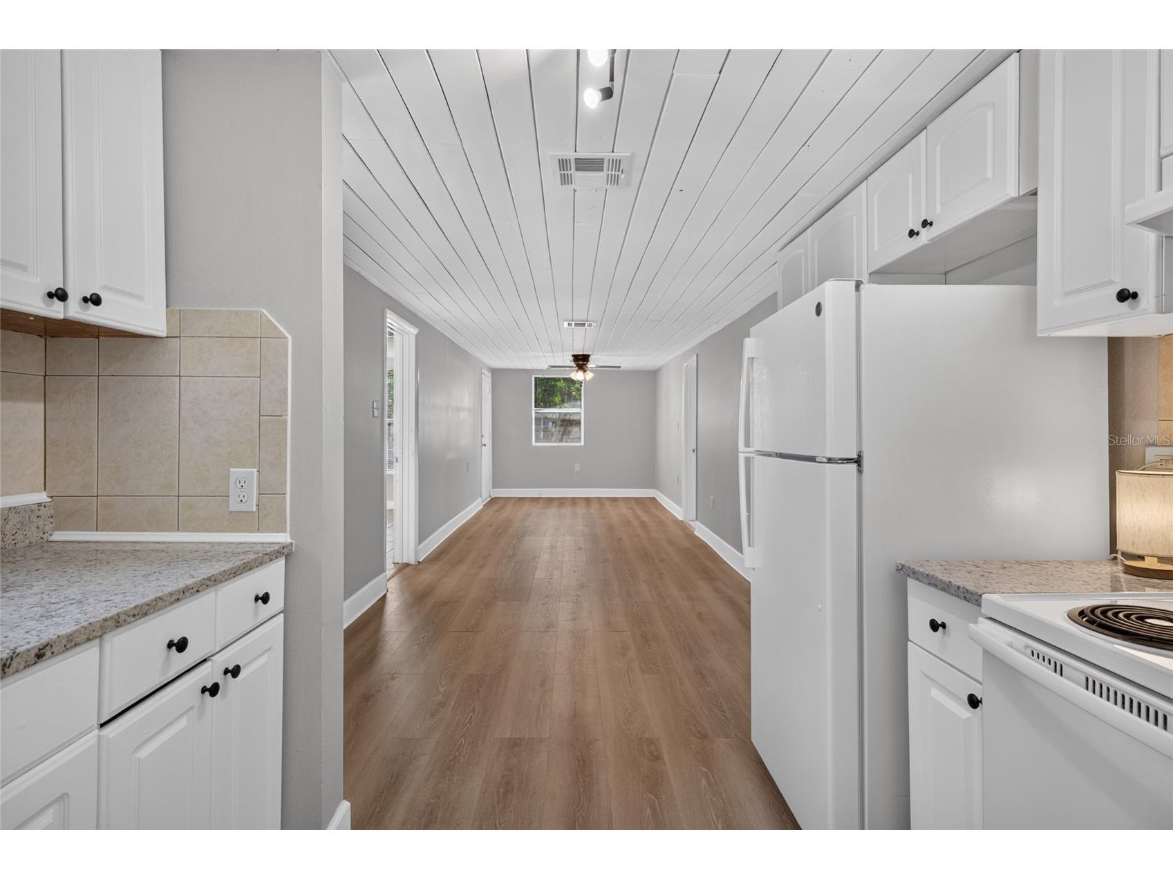 2947 Gillespie Avenue Sarasota FL 34234 TB8520023 image7