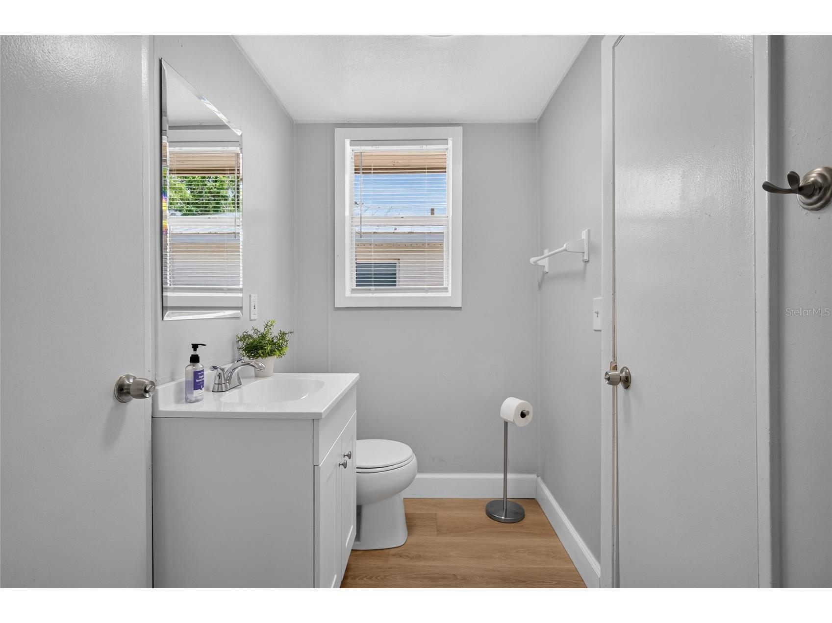 2947 Gillespie Avenue Sarasota FL 34234 TB8520023 image9