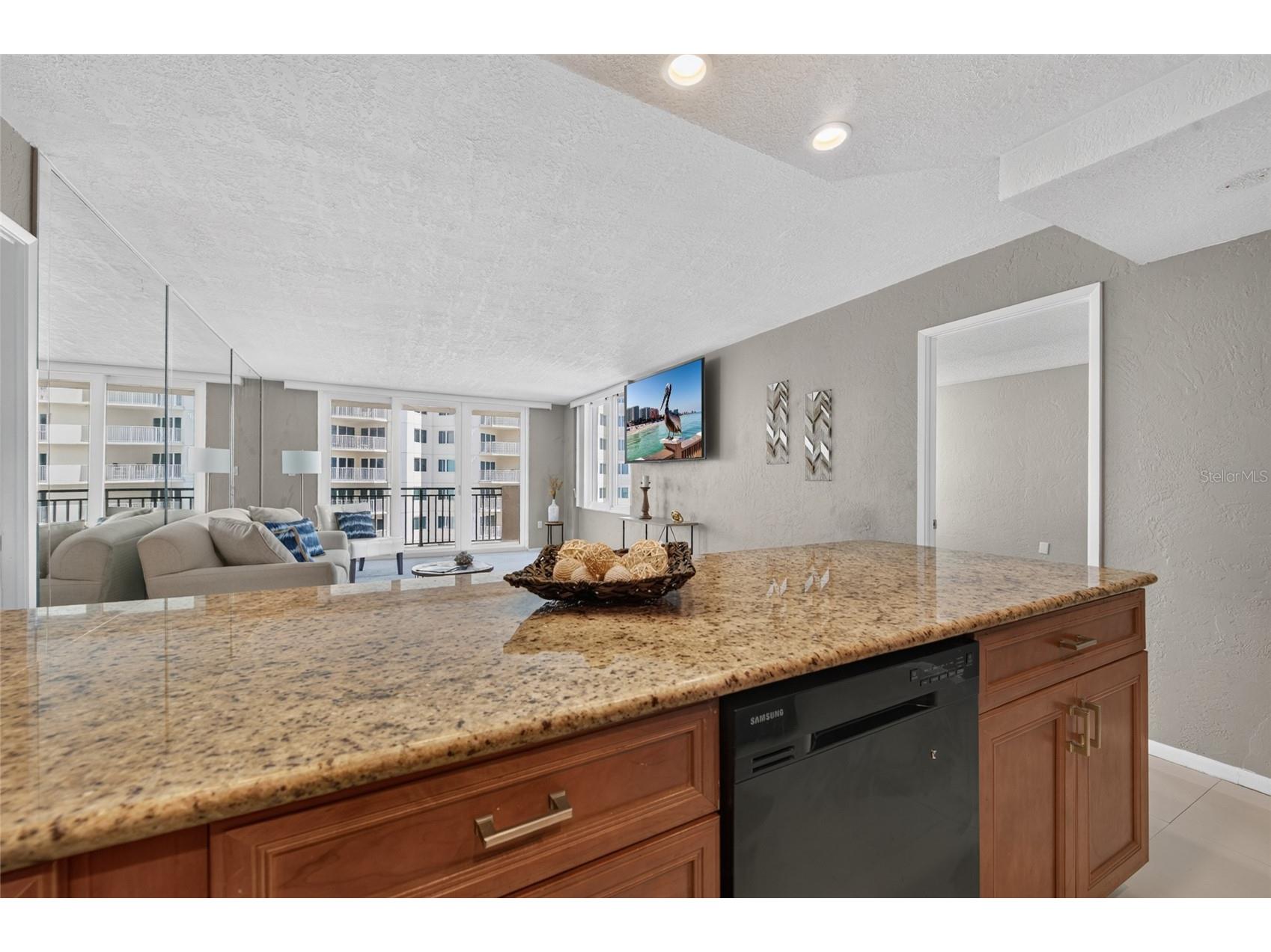 2947 S Atlantic Avenue #1706 Daytona Beach FL 32118 V4950040 image8