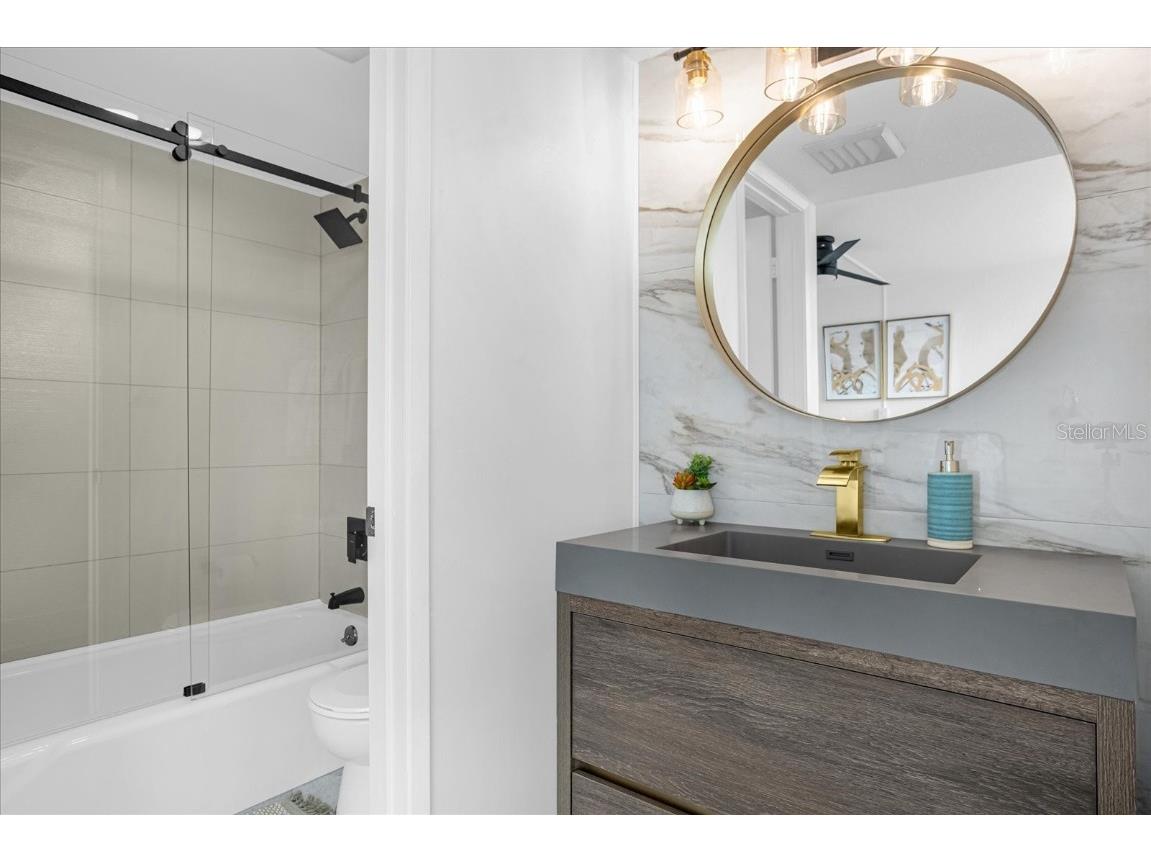 2947 S Atlantic Avenue #201 Daytona Beach Shores FL 32118 V4941898 image16