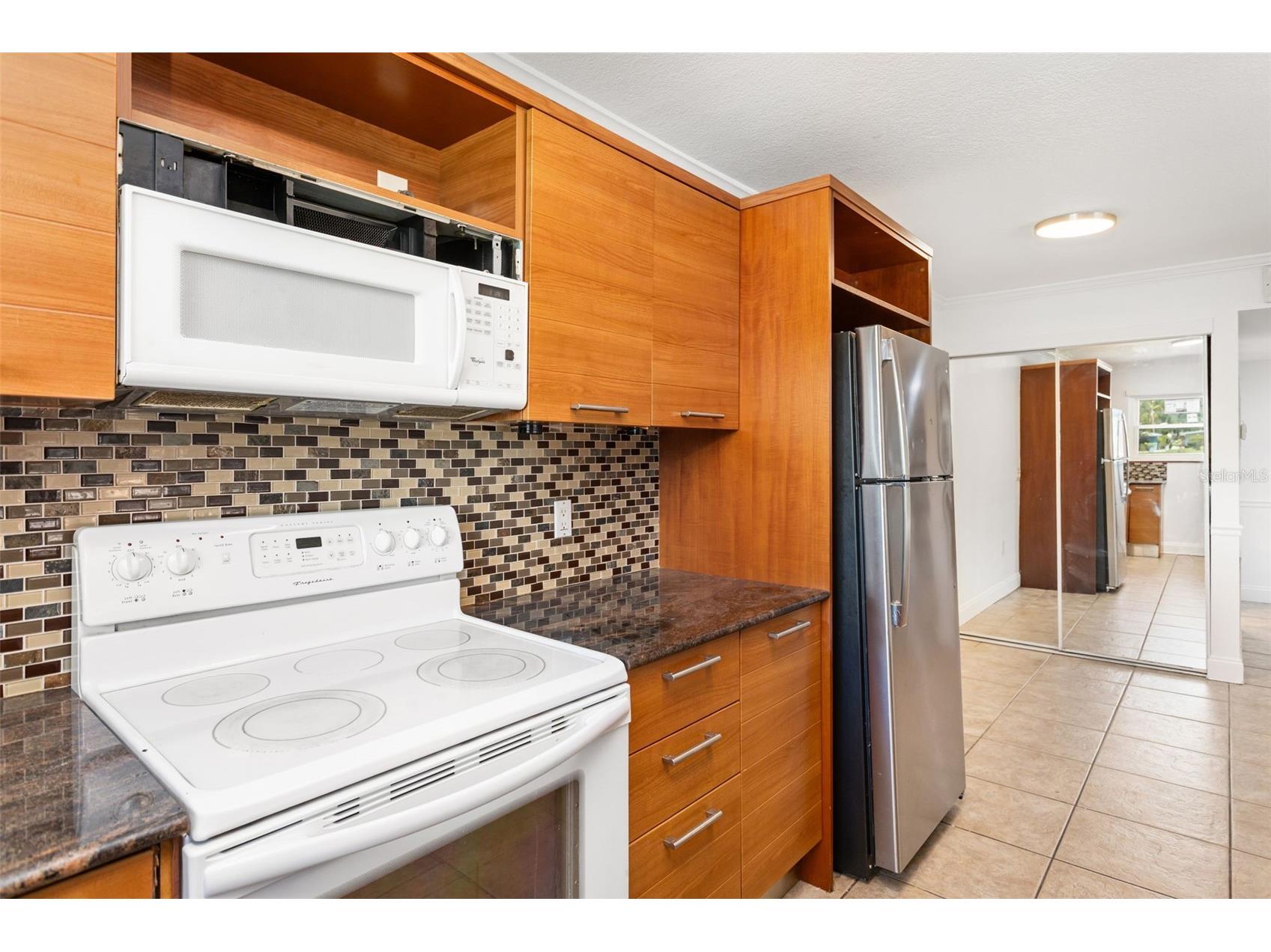 2948 Clark Road #121 Sarasota FL 34231 A4691902 image16