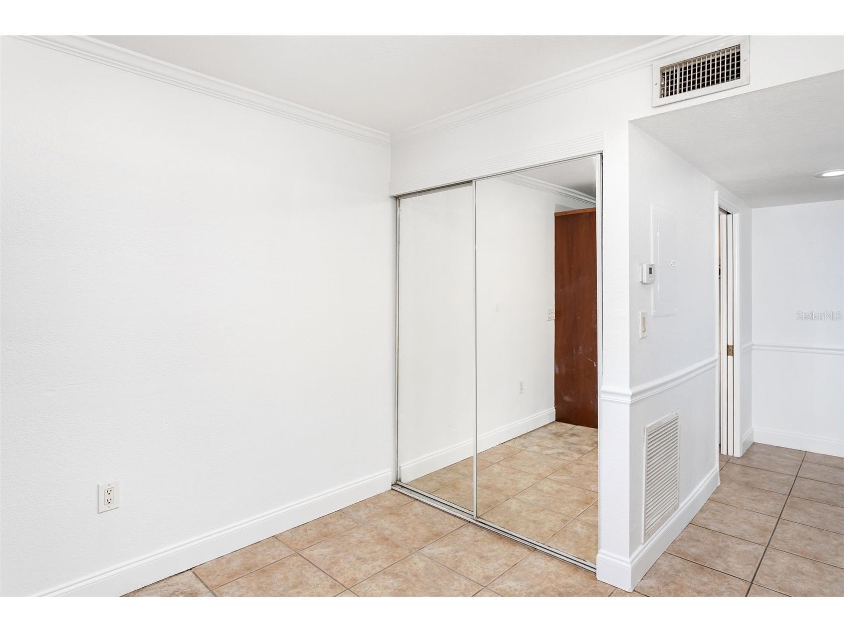 2948 Clark Road #121 Sarasota FL 34231 A4691902 image17