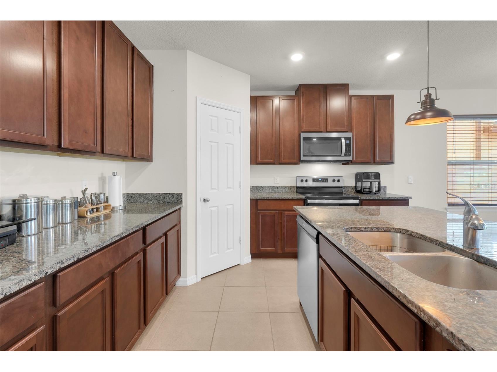 2948 Crest Drive Kissimmee FL 34744 O6409508 image31