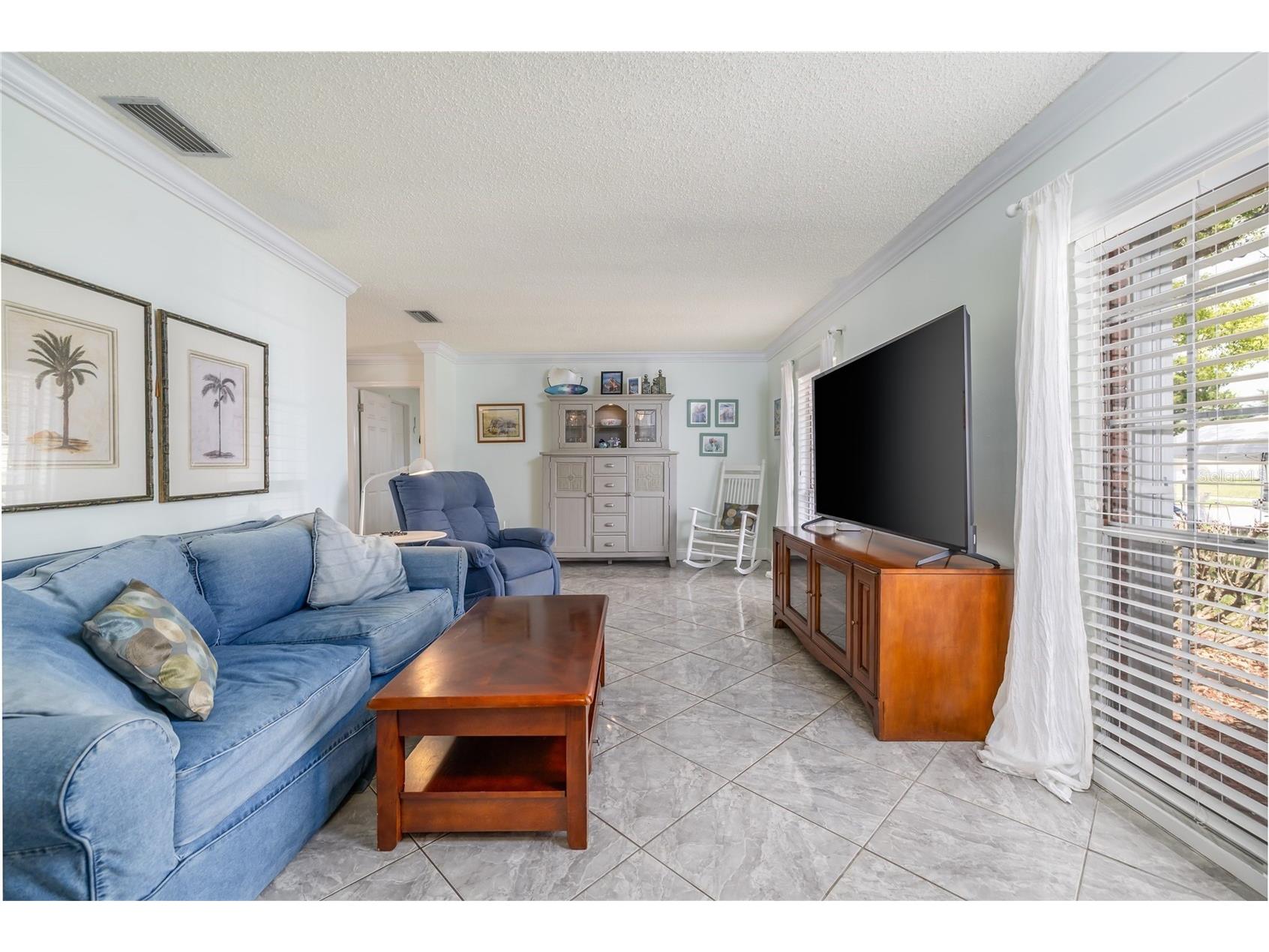 2948 Lantern Drive South Daytona FL 32119 V4948508 image9