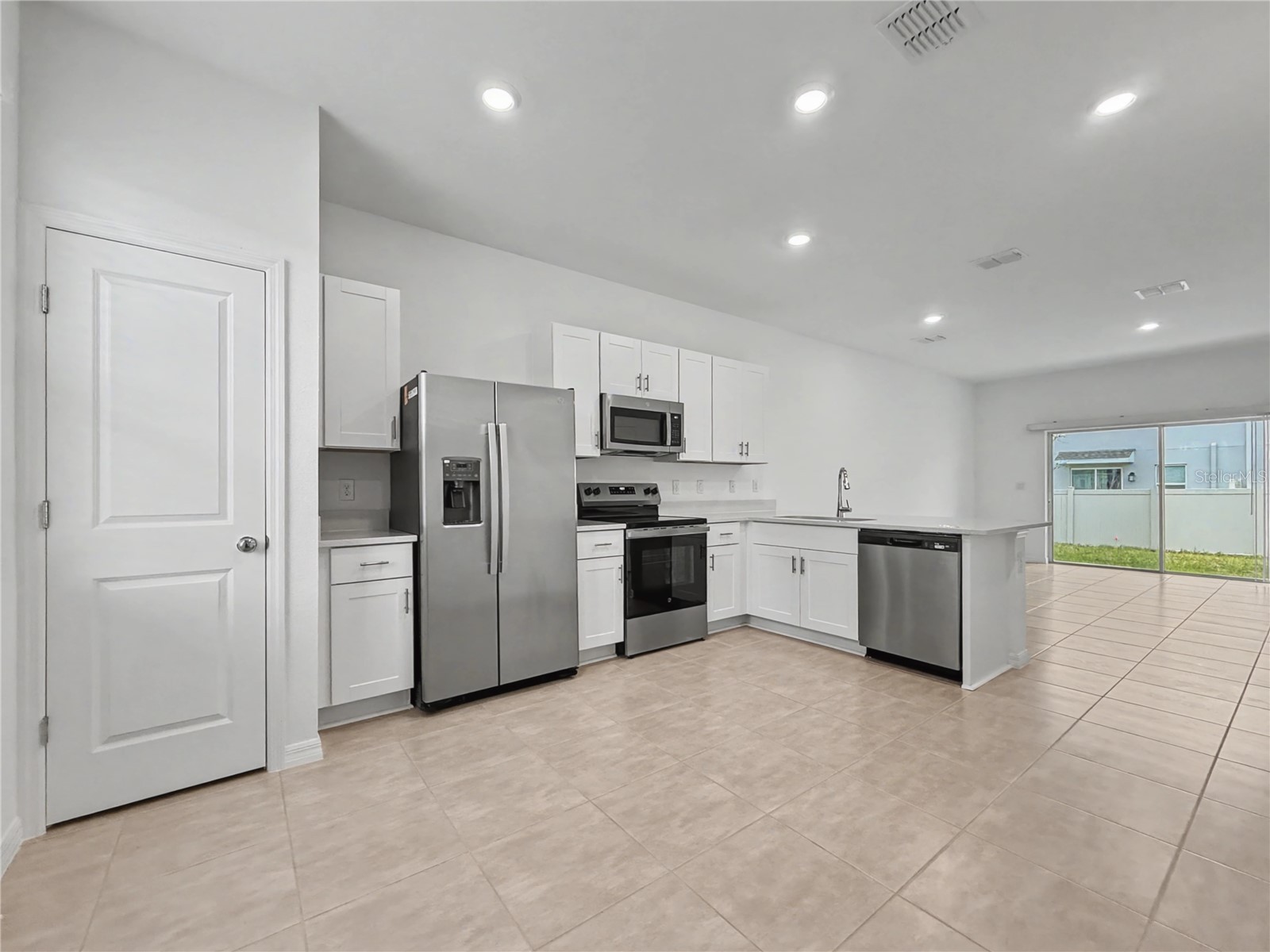 2949 Skyline Loop Kissimmee FL 34758 O6389322 image2