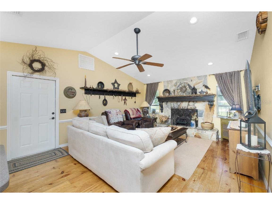 29493 Clark Drive Punta Gorda FL 33982 C7512868 image18