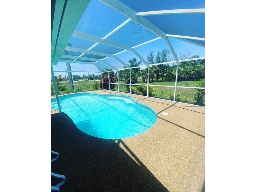 295 Annapolis Lane Rotonda West FL 33947 A4687428 image3