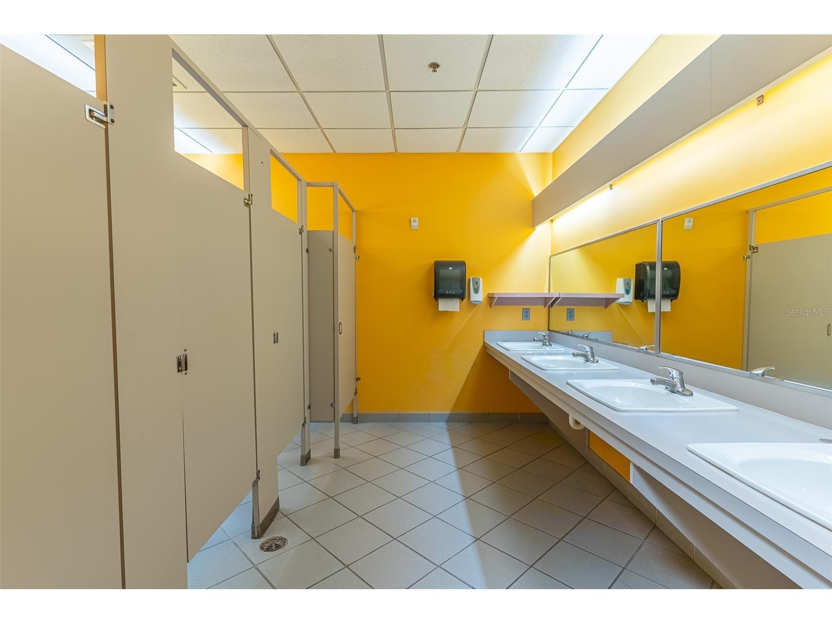 295 Barnes Boulevard Rockledge FL 32955 L4961396 image19