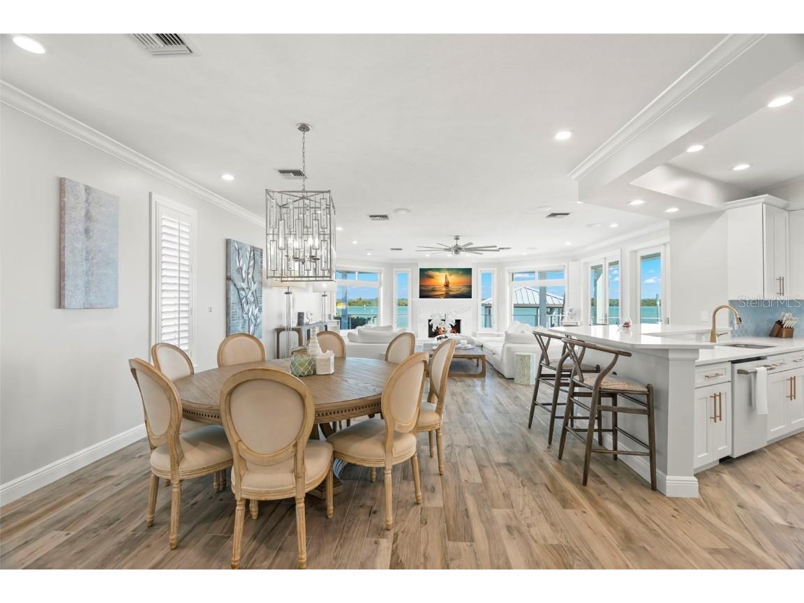 295 Bayside Drive Clearwater Beach FL 33767 - CLEARWATER BAY TB8420379 image15