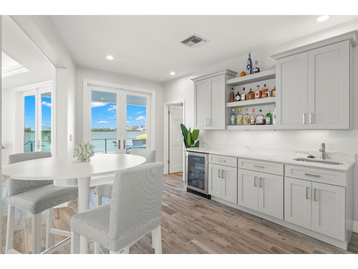 295 Bayside Drive Clearwater Beach FL 33767 - CLEARWATER BAY TB8420379 image24