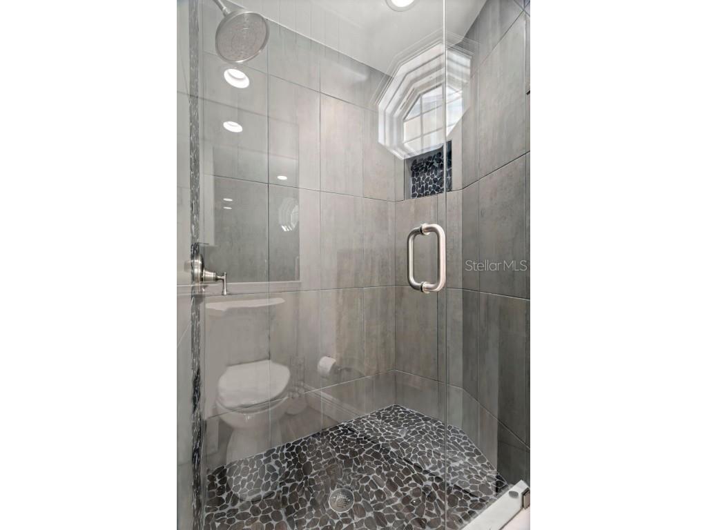 295 Bayside Drive Clearwater Beach FL 33767 - CLEARWATER BAY TB8420379 image48