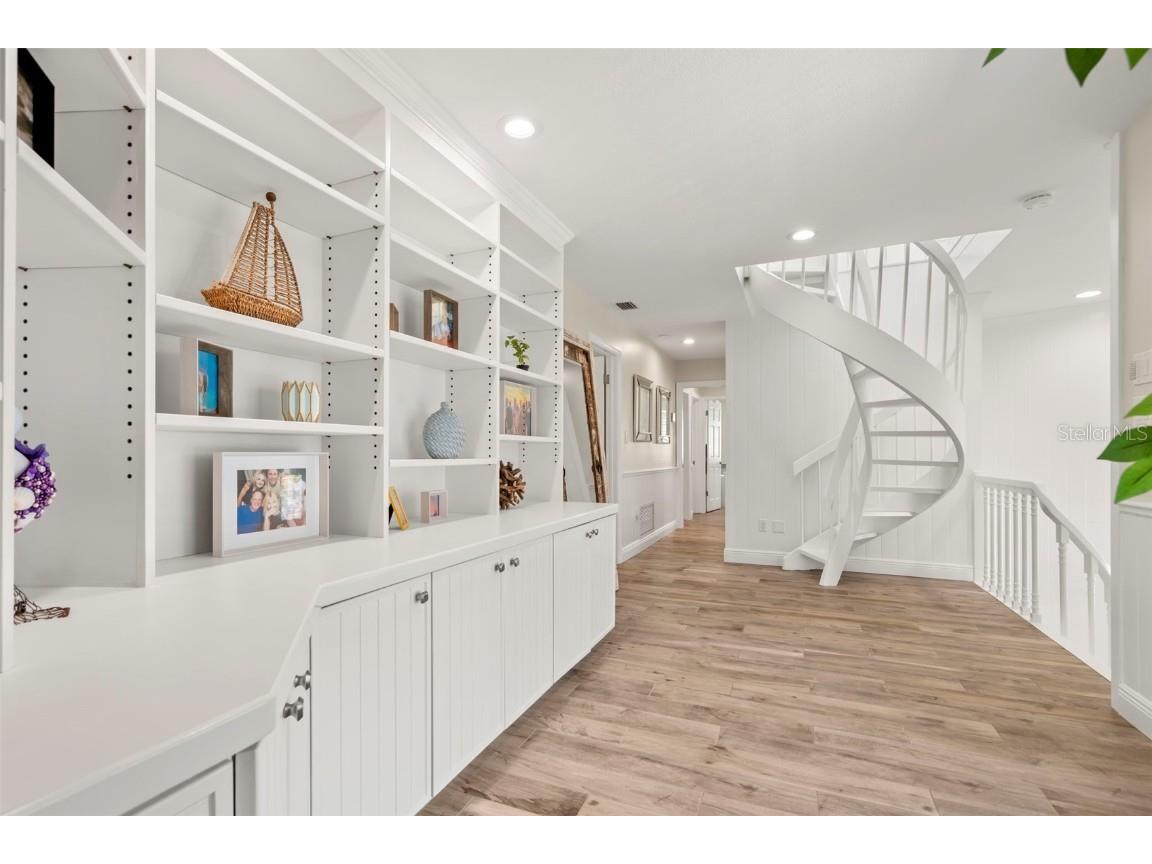 295 Bayside Drive Clearwater Beach FL 33767 - CLEARWATER BAY TB8420379 image52