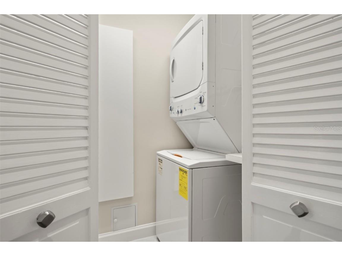 295 Bayside Drive Clearwater Beach FL 33767 - CLEARWATER BAY TB8420379 image58