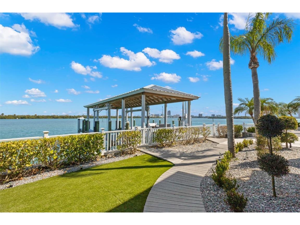 295 Bayside Drive Clearwater Beach FL 33767 - CLEARWATER BAY TB8420379 image72