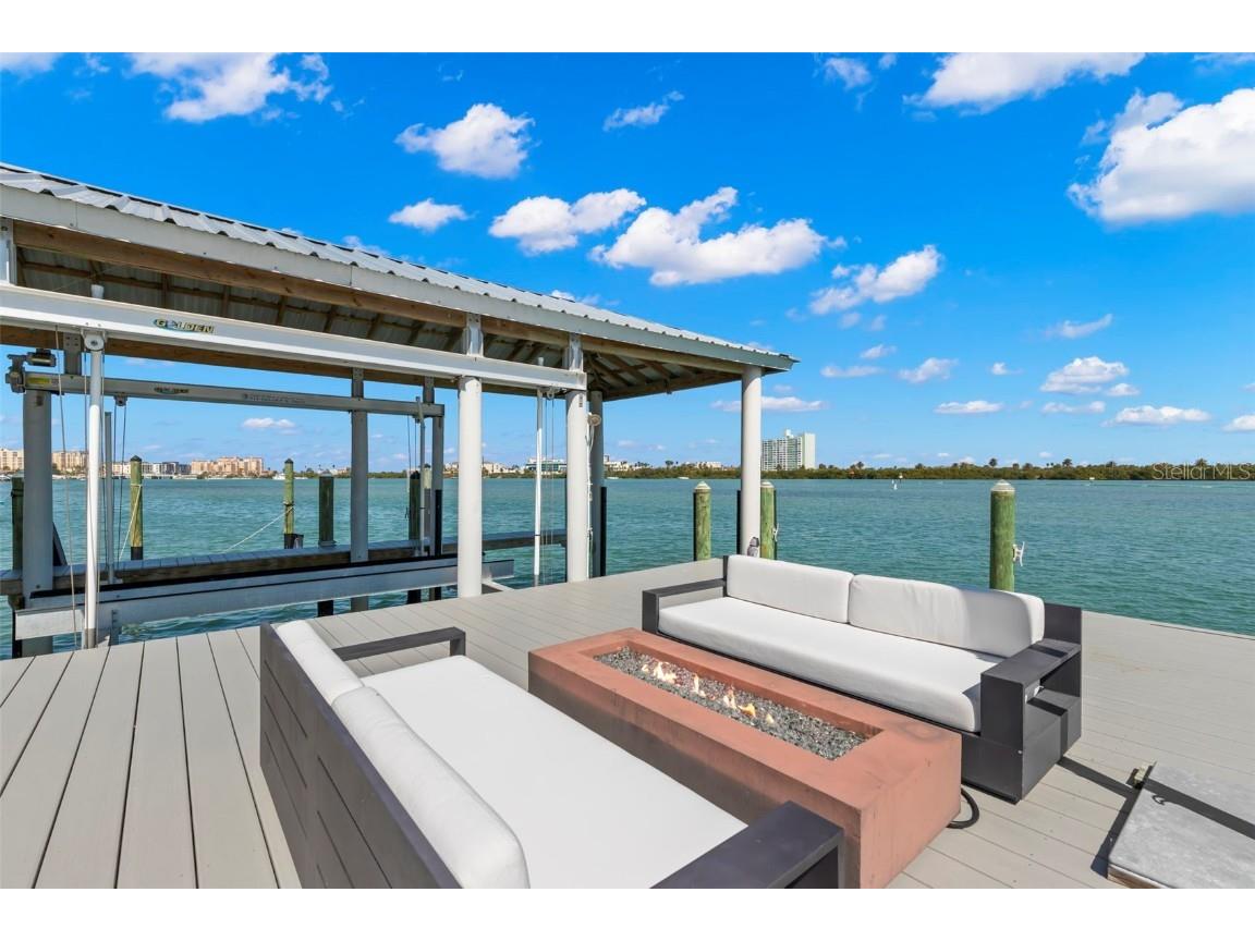 295 Bayside Drive Clearwater Beach FL 33767 - CLEARWATER BAY TB8420379 image78