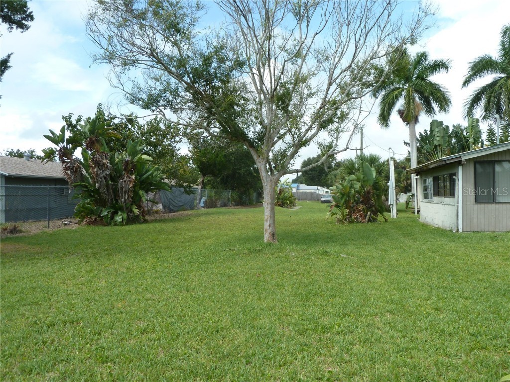 295 E Ariel Road Oak Hill FL 32759 O6273576 image8