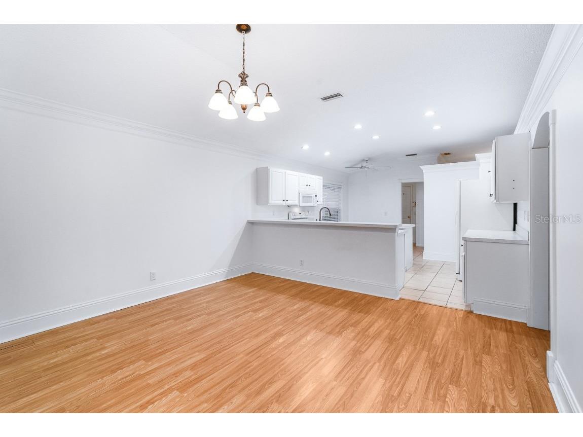 295 Fareham Drive Venice FL 34293 A4673348 image10