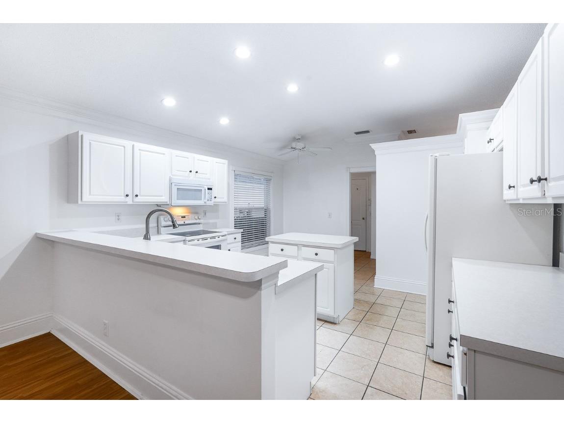 295 Fareham Drive Venice FL 34293 A4673348 image11