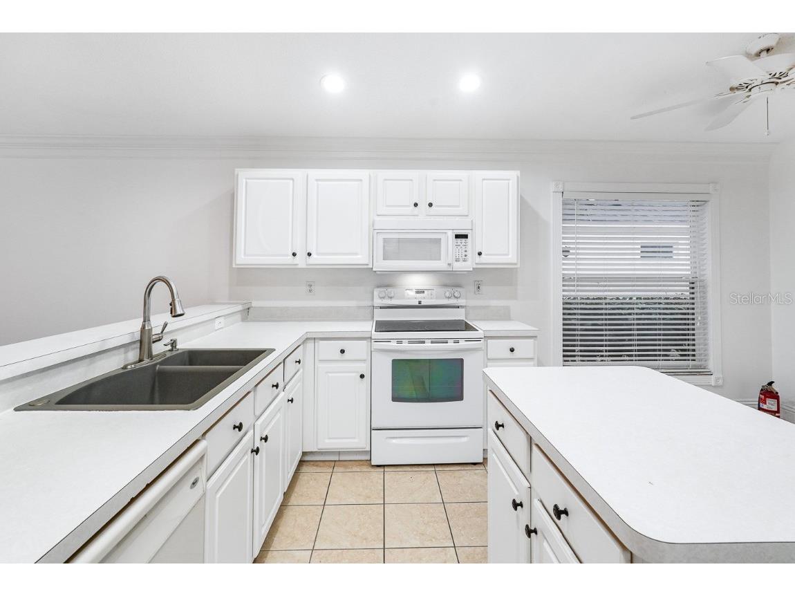 295 Fareham Drive Venice FL 34293 A4673348 image12