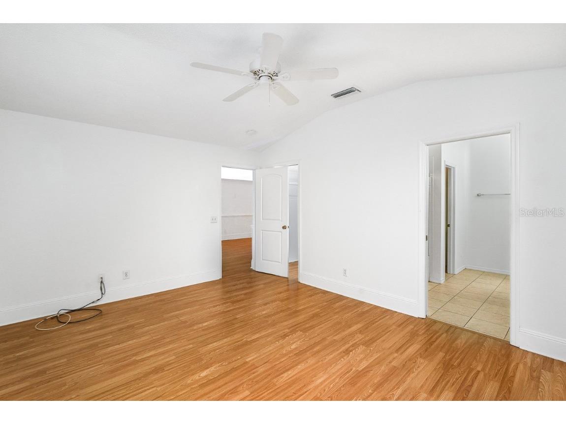 295 Fareham Drive Venice FL 34293 A4673348 image20