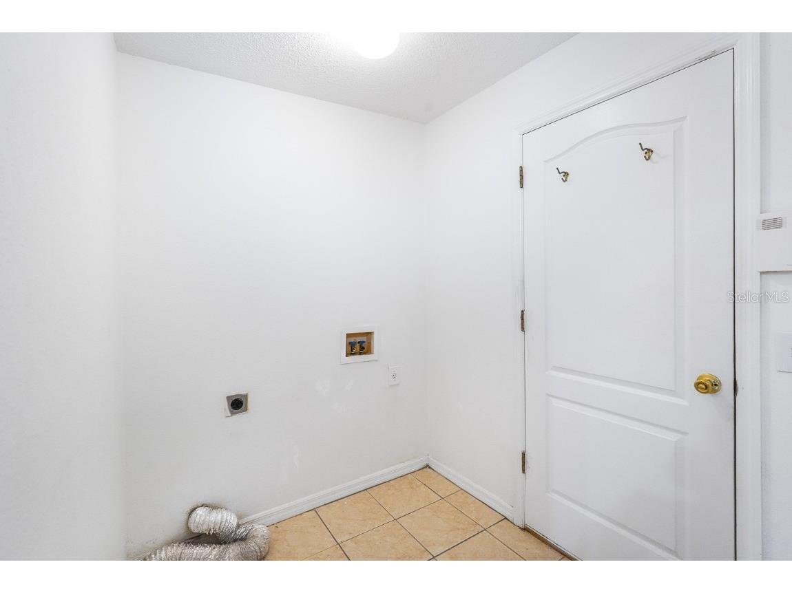 295 Fareham Drive Venice FL 34293 A4673348 image33