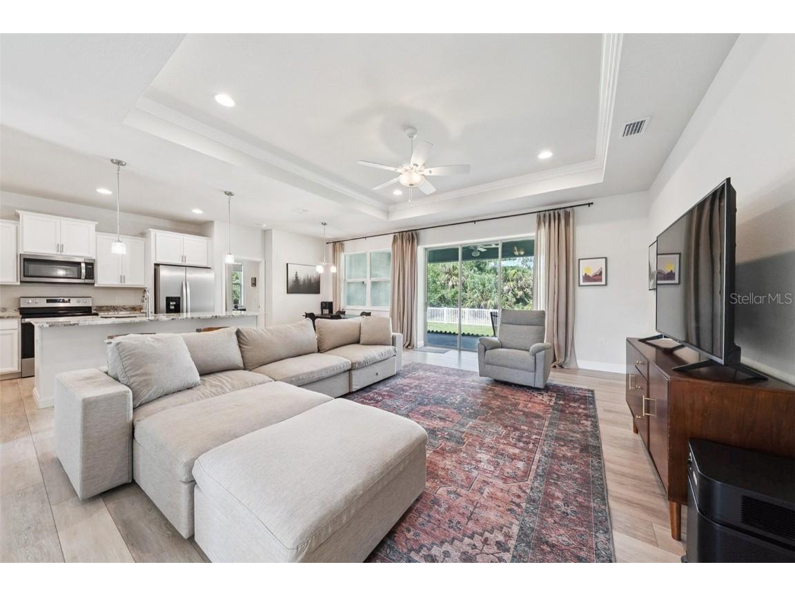 295 Ravenswood Boulevard Port Charlotte FL 33954 TB8411246 image2