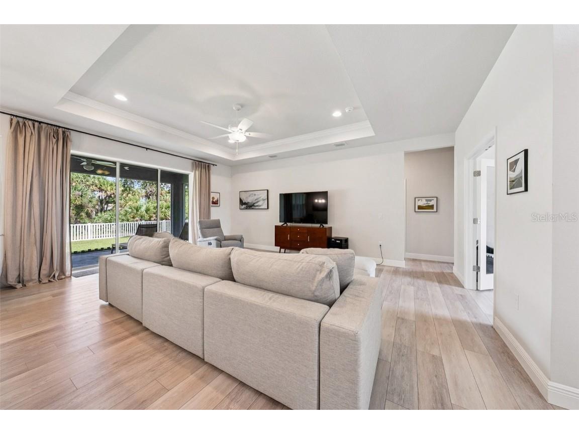 295 Ravenswood Boulevard Port Charlotte FL 33954 TB8411246 image5