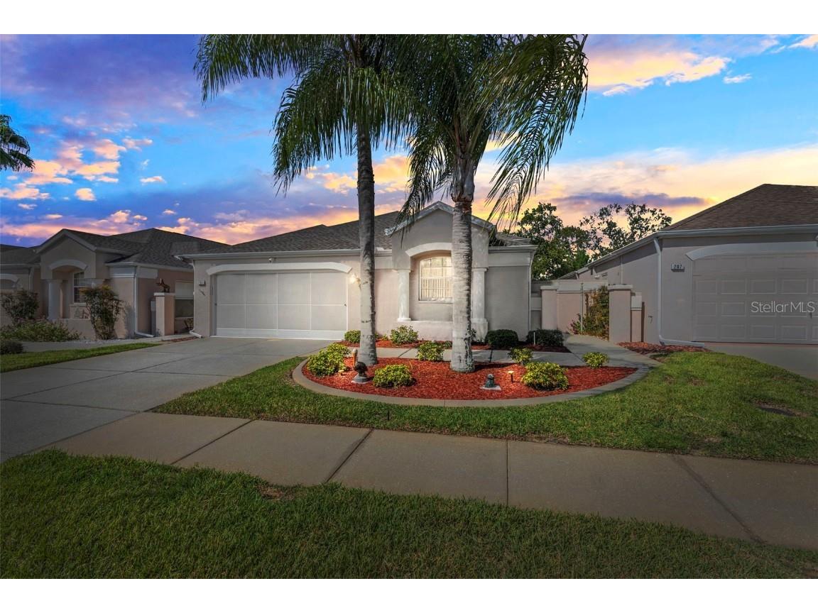295 Royal Palm Way Spring Hill FL 34608 W7858509 image1