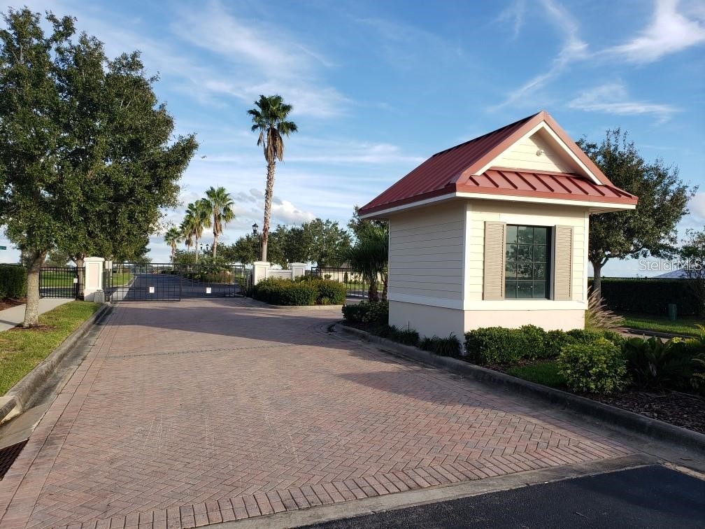 295 Spinnaker Court Auburndale FL 33823 - LAKE MEDORA P4937799 image3