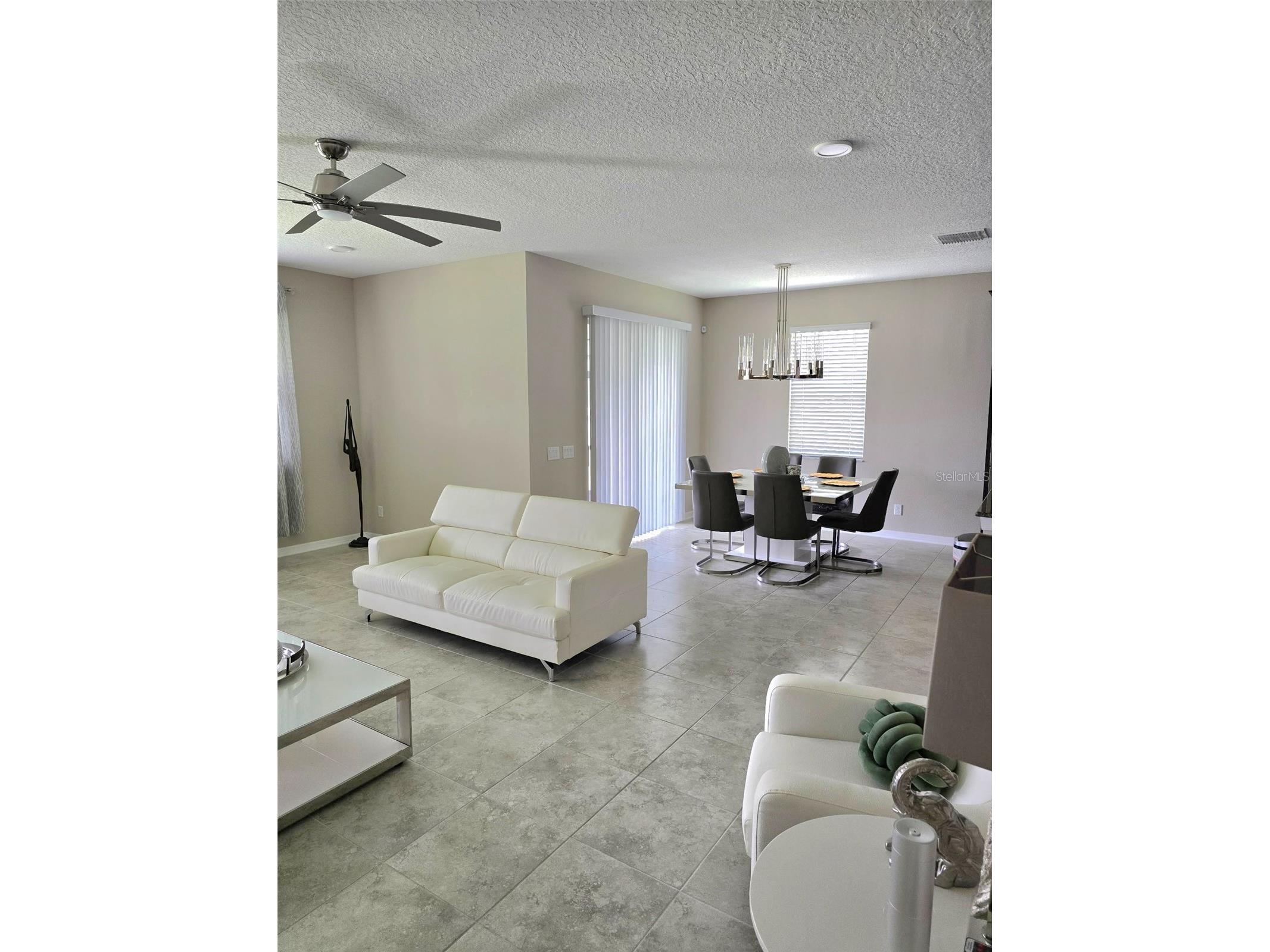 2950 Adams Cross Drive Zephyrhills FL 33540 TB8516053 image10