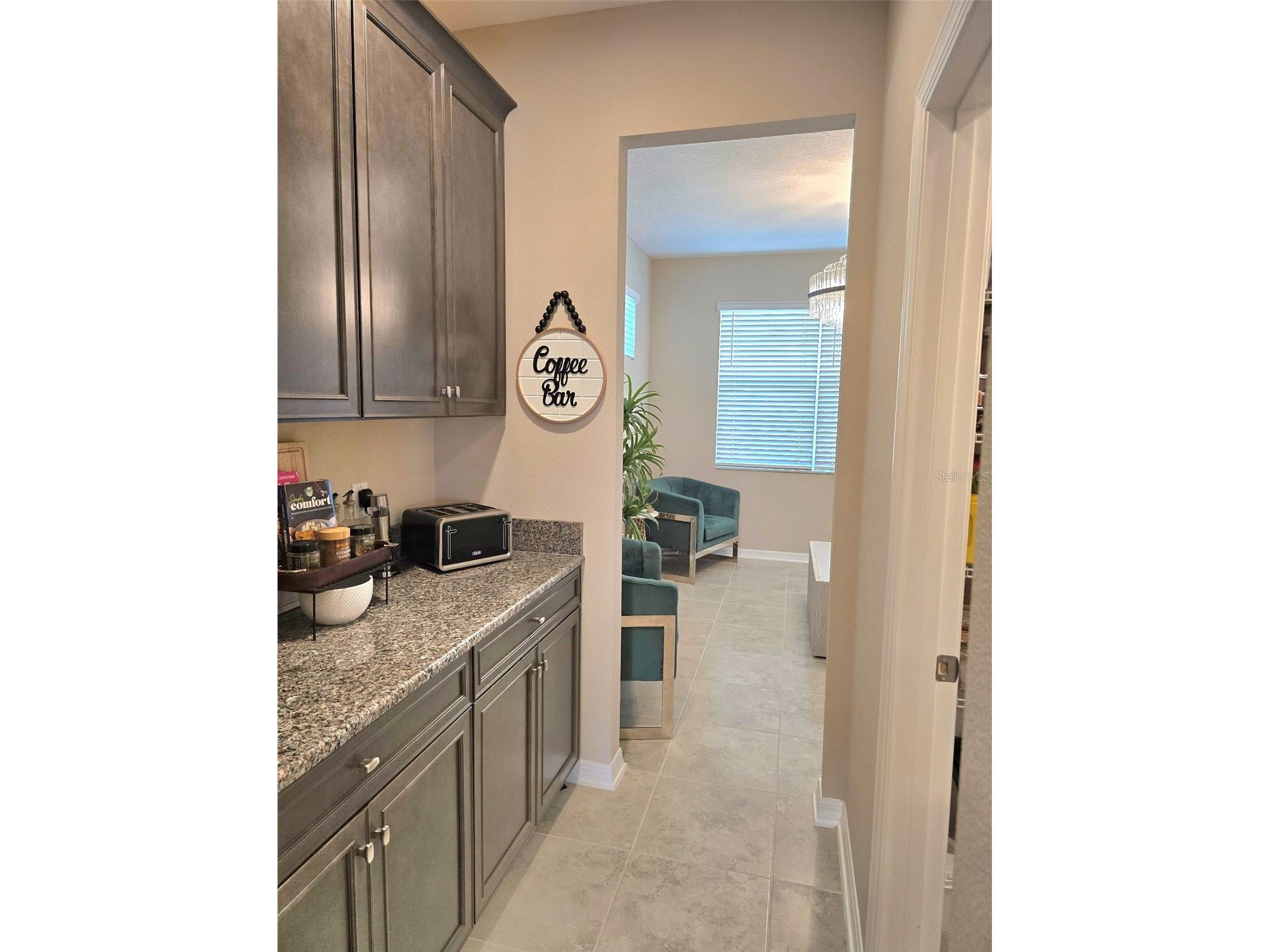 2950 Adams Cross Drive Zephyrhills FL 33540 TB8516053 image14