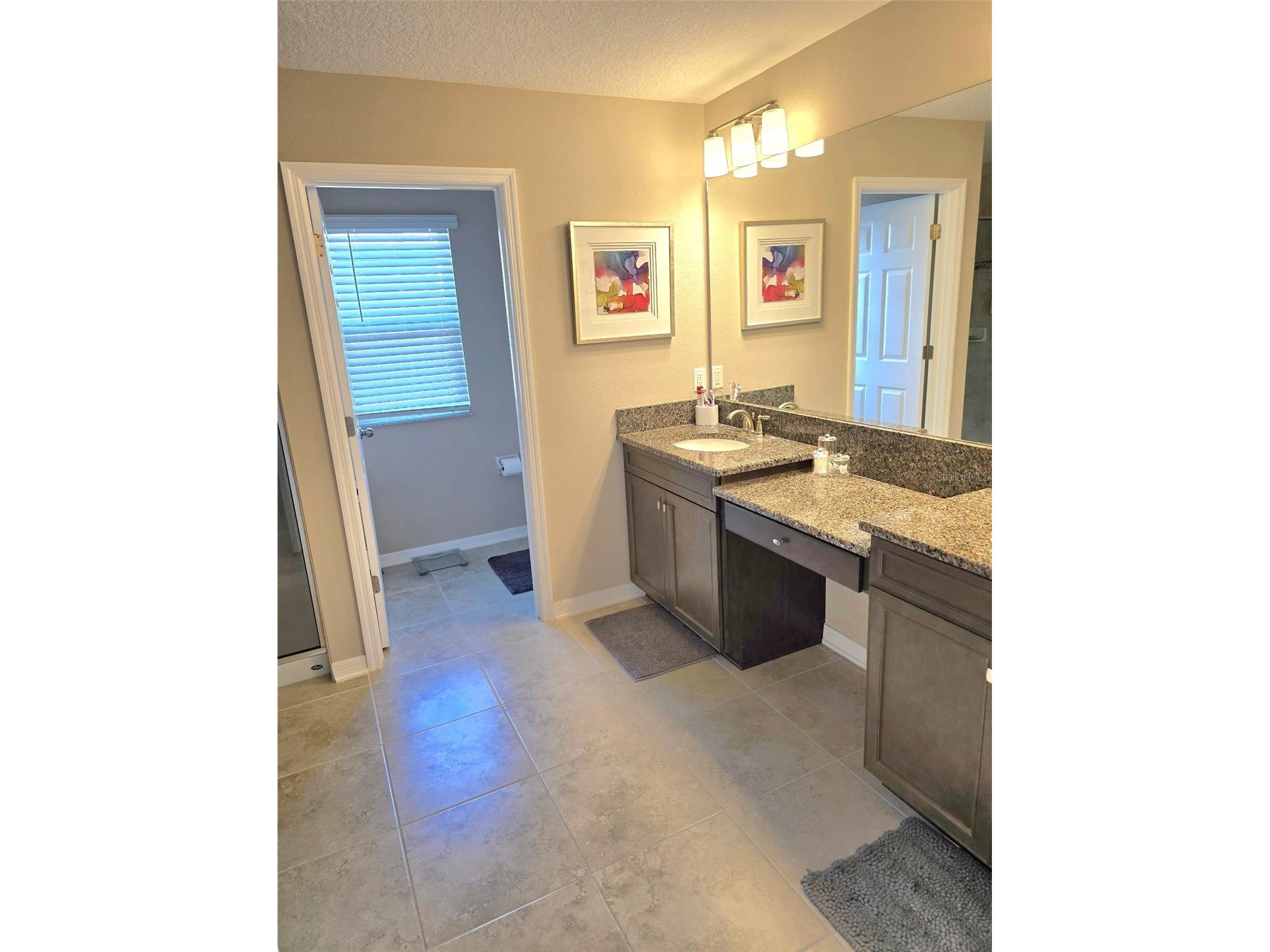 2950 Adams Cross Drive Zephyrhills FL 33540 TB8516053 image34